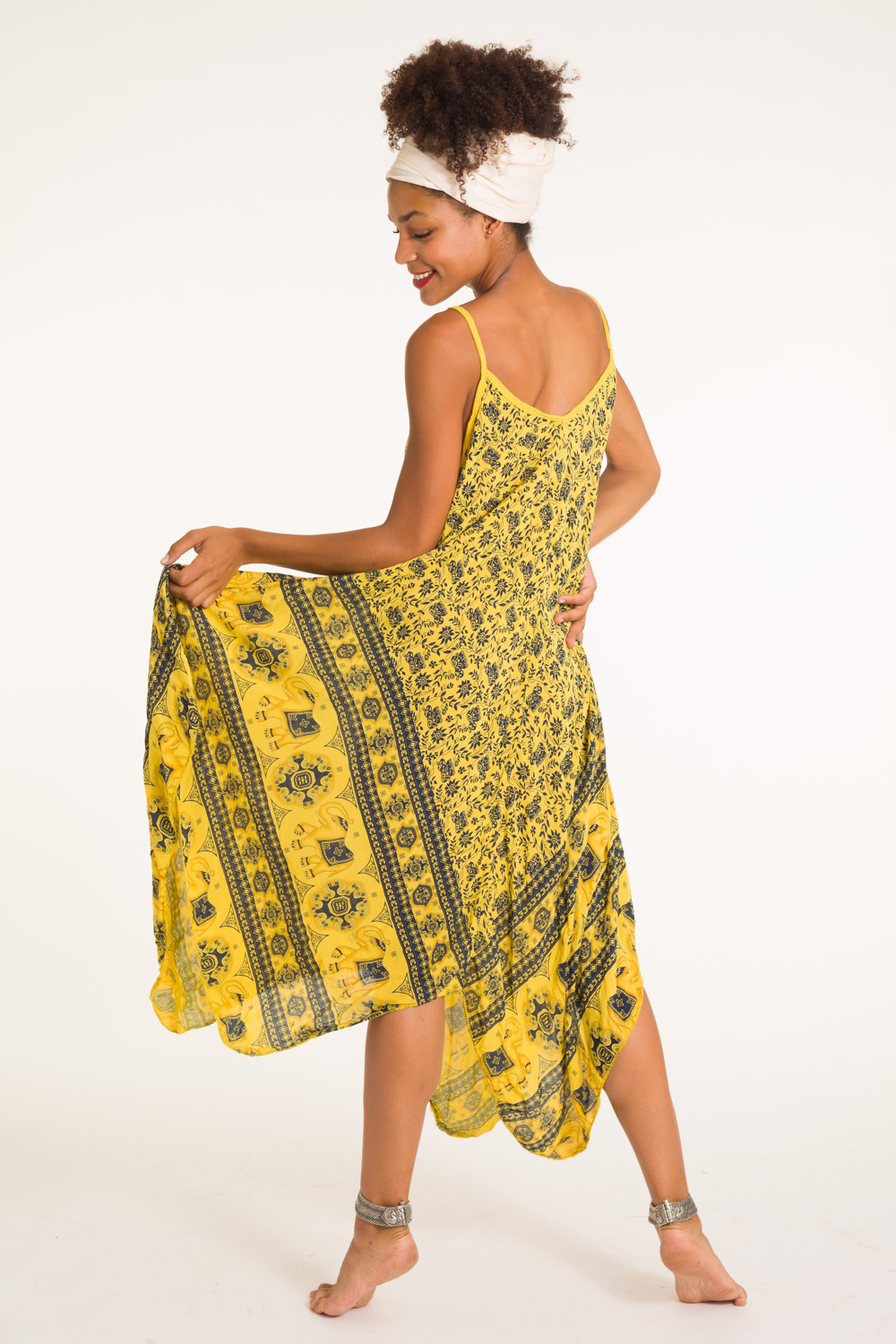 13-amarillo y azul-b-vestido asimétrico tirantes estampado