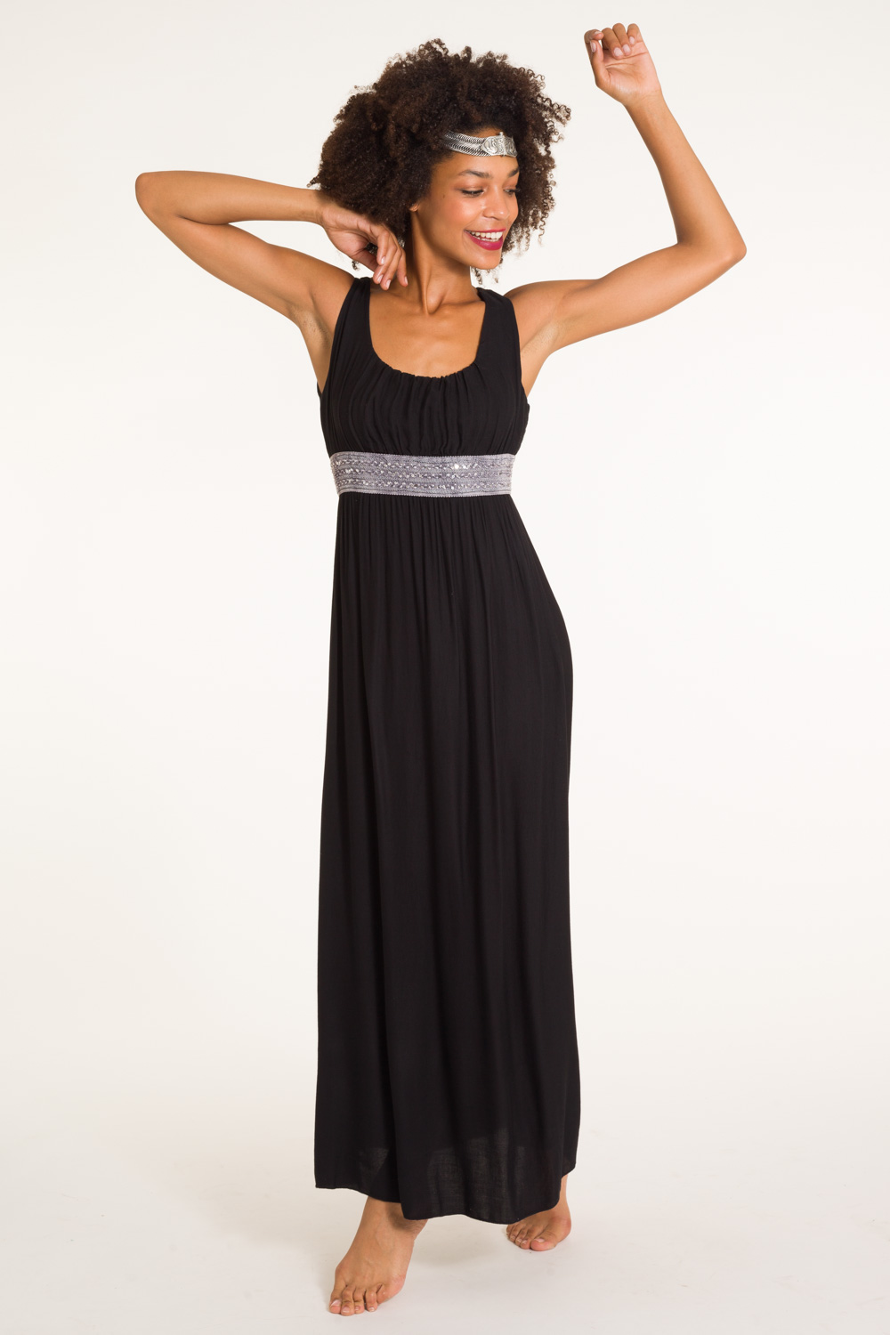 16-negro-a-vestido griego