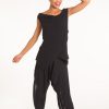 20-negro-a-pantalón telas cruzadas abierto en laterales