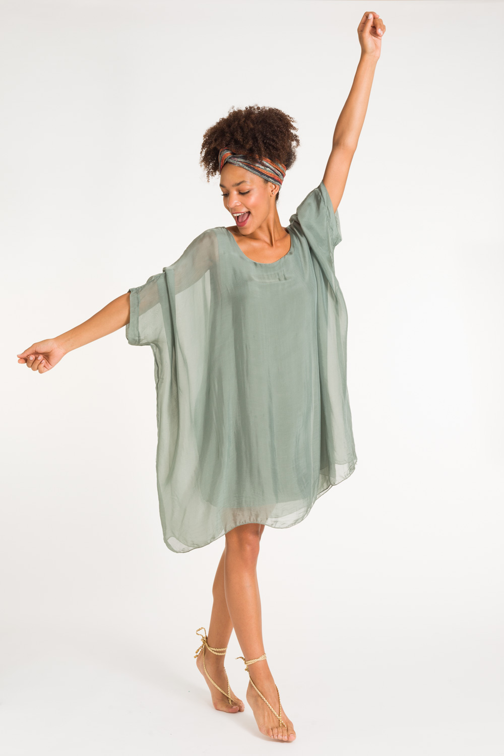 7-verde-a-vestido-blusa seda italiana