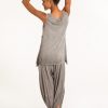 9-gris-b-blusa escote drapeado con caida