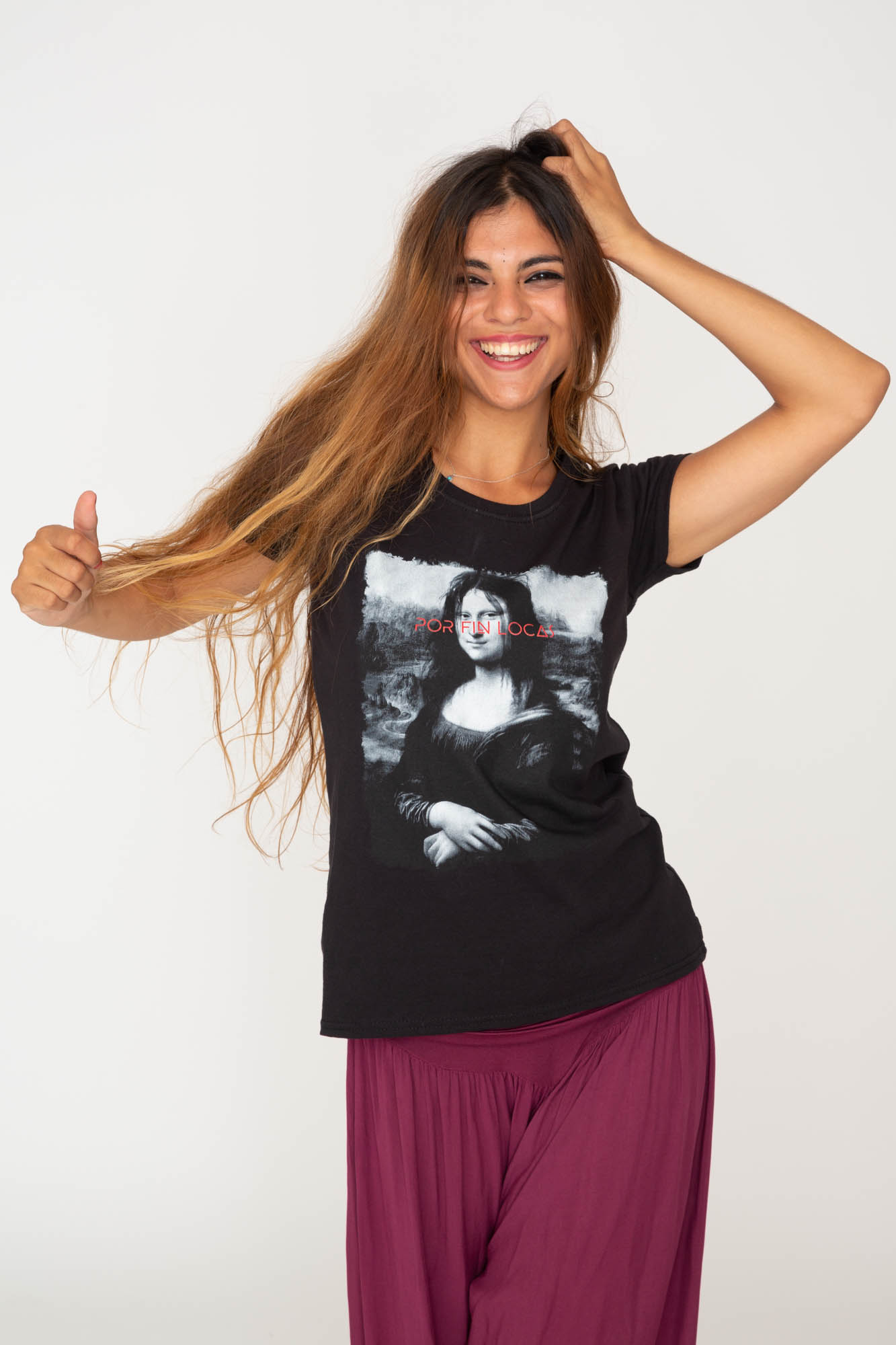 Camiseta Mona Lisa, Negra, para mujer. Por fin locas