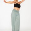 Pantalon Bombacho color verde, ropa Ibicenca, Hippie Pantalon Bombacho color verde, ropa Ibicenca, Hippie