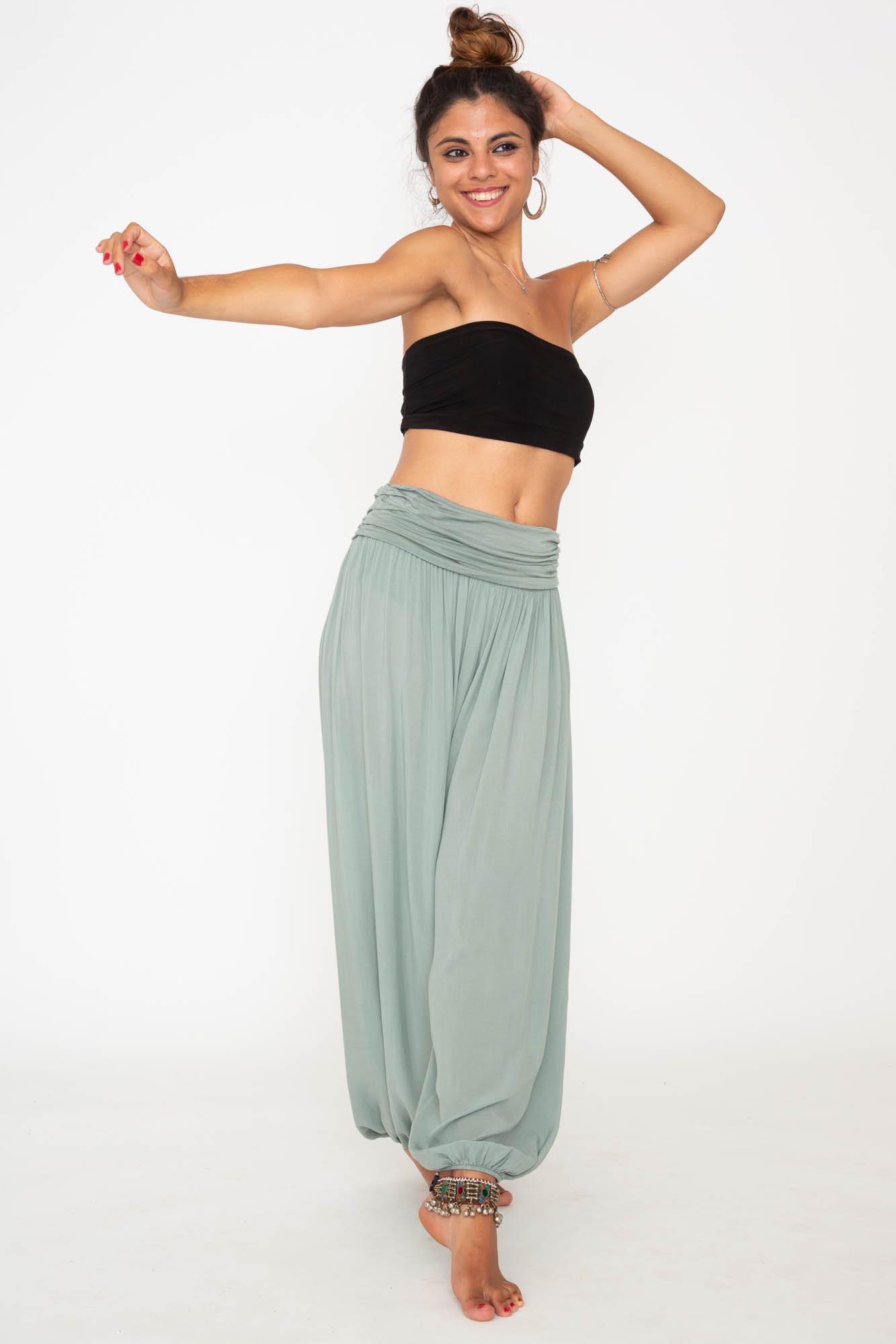 Pantalon Bombacho color verde, ropa Ibicenca, Hippie Pantalon Bombacho color verde, ropa Ibicenca, Hippie