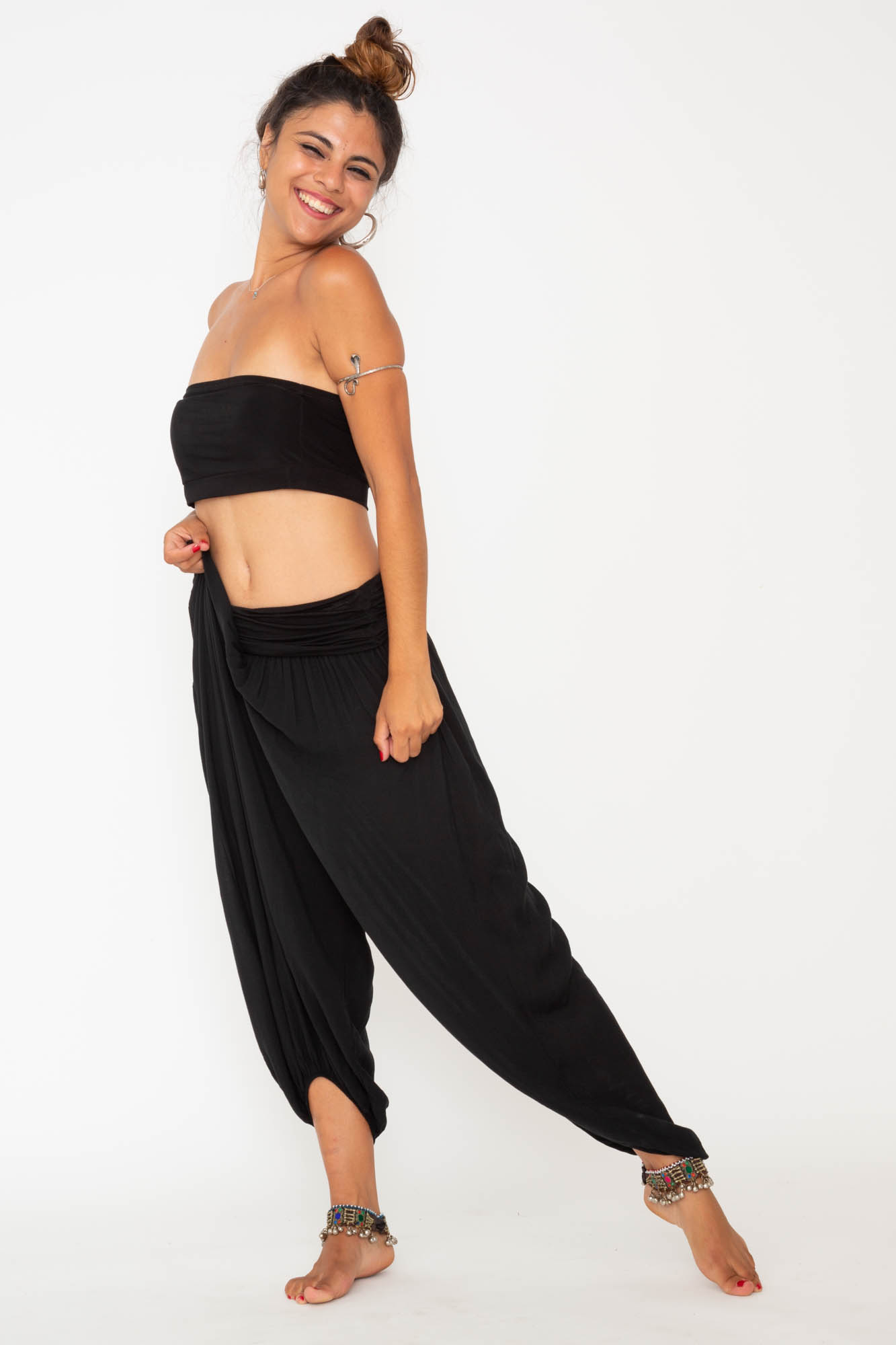 Pantalon Bombacho color negro, ropa Ibicenca, Hippie Pantalon Bombacho color negro, ropa Ibicenca, Hippie